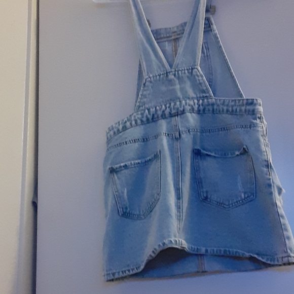 Forever 21 Dress overall - Picture 2 of 3